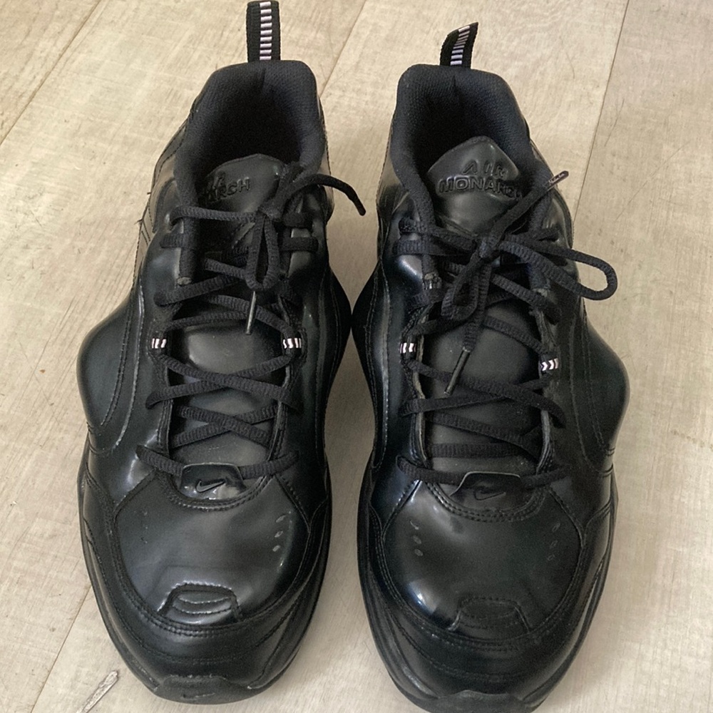 Nike Monarch Mens Black Sneakers